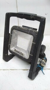 ※ makita マキタ 充電式LEDスタンドライト 18V 100V兼用 ML805