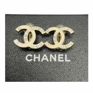 【良品】シャネル CHANEL 07A ココマーク ラインストーン フェイクパール イヤリング オフホワイト