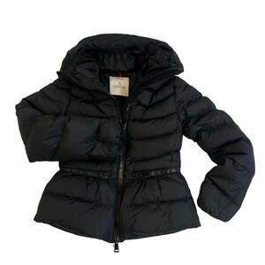 ★おすすめ品★ 美品 MONCLER モンクレール ダウンジャケット レディース ブラック系 小さめサイズ 中古品　SAKS0325-6