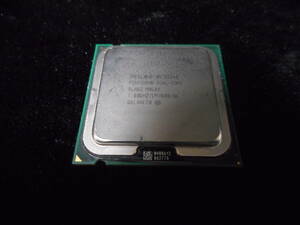 ■送料無料　CPU　INTEL PENTIUM DUAL-CORE　1.80GHZ 1M 800 06　中古品　⑬