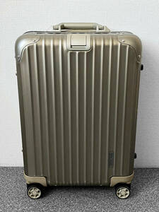 RIMOWA TOPAS TITANIUM リモワ トパーズ チタニウム 4輪 32L スーツケース/オリジナル original ビジネス トローリー ゴールド パイロット