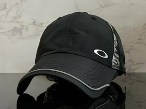 【未使用品】67A 上品★OAKLEY オークリー キャップ 上品で高級感のあるデザインのナイロン素材にファスナーポケット付き♪《FREEサイズ》