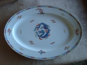 中華皿　楕円大皿　１枚　龍のデザイン　USED
