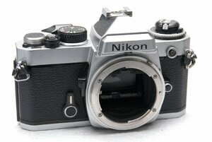 （綺麗）Nikon ニコン 昔の高級一眼レフカメラ FE（銀）ボディ 希少な作動品（腐食なし）