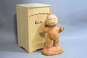 【英】A1180 前島秀章 木彫「Lucky」置物 共箱 H44㎝ 日本美術 木工芸 骨董品 美術品 古美術 時代品 古玩