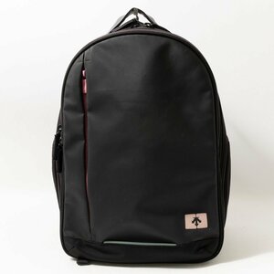 DESCENTE デサント バックパック リュックサック ブラック 黒 ナイロン PVC レディース シンプル 無地 カジュアル スポーティー bag 鞄