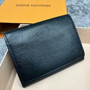 『定価7万円』未使用級 ルイヴィトン LOUIS VUITTON　 名刺入れ カードケース タイガ メンズ 大人気　ビジネス　パシケース　札入れ