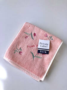 ハンカチーフ【Private Label】可愛いチュリップの刺繍　パイル絹100％　フルーミング中西(株）