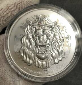 5オンス希少銀貨　2021 5 OZ NIUE ROARING LION .9999 SILVER HIGH RELIEF 発行量1000！