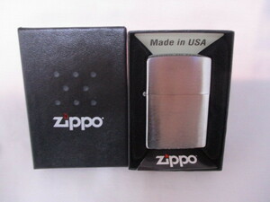 ZIPPO MADE IN USA シルバー色 ジッポ 保管品 付属品あり 定形外220円～ ゆうパック60サイズ 同梱対応可能
