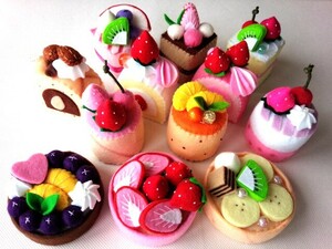 ハンドメイド　フェルトのケーキ　ままごとケーキ　手づくり　1　　