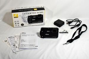 ◆Nikon/ニコン◆COOLPIX　W300◆コンパクトデジタルカメラ◆作動品◆ブラック◆中古品◆