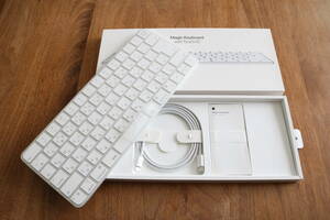 [程度良好/現行モデル] Apple Magic Keyboard White/AppleシリコンMacモデル用 Touch ID搭載 Model A2449 MK293J/A JIS配列 ホワイト B