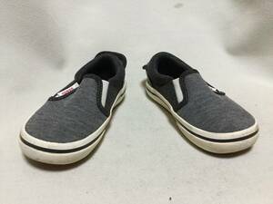 C7927★VANS★16ｃｍ★グレー　布製　シンプル　スリッポン★