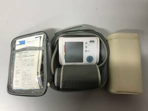 A＆D　エーアンドデイ　デジタル血圧計　UA-1020
