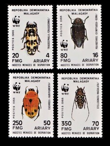 bα108y1-1M6　マダガスカル1988年　WWF・絶滅危惧種・甲虫・4枚完