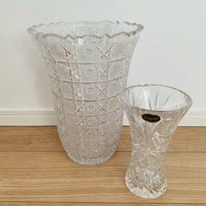 まとめて BOHEMIA ボヘミア 風車紋 高さ20.5cm 花瓶 ガラス 大型 高さ 30.5cm フラワーベース ボヘミアアングラス クリスタルガラス