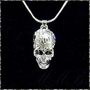 [PENDANT NECKLACE] 18K White Gold Skull ホワイトゴールド クリスタル スカル 頭蓋骨 ガイコツ ペンダント スネーク チェーン ネックレス