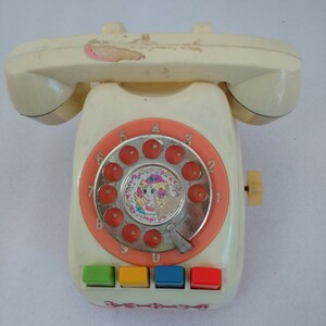 【昭和レトロ 】 玩具　電話機 ダイヤル式 　ゼンマイ　当時物　キャンディ・キャンディ？　ビンテージ　ジャンク