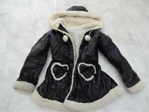 女の子　ハートポケット ボア コート 黒 130 フード エナメル 可愛い ボンボン付き　白　ジャンパー 防寒　上着