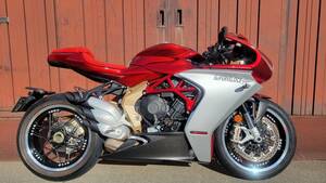 ★☆希少！世界限定300台！MV AGUSTA SUPERVELOCE 800 Serie Oro 　MVアグスタ　スーパーヴェローチェ 800 セリエオロ　中古美車！☆★