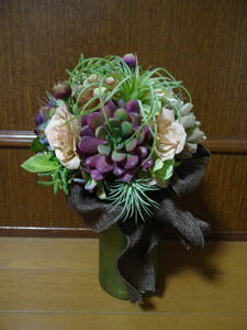 ♪作品整理♪アーティフィシャルフラワー♪造花♪BRIDES ♪AIBA♪多肉植物のブーケ♪花器付き♪インテリアブーケ♪花束♪完成品♪