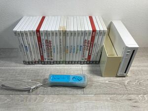 任天堂 Wii ソフトまとめ売り 25本 本体　コントローラー付き