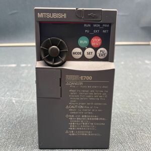 469 中古品 MITSUBISHI 三菱電機 インバータ FR-E720-0.1K三菱インバーター