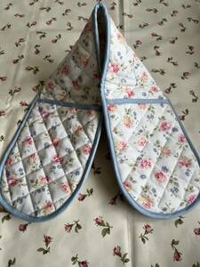 Cath Kidston(キャスキッドソン)☆DOUBLE OVEN GLOVE ダブルオーブングローブ☆鍋つかみ・オーブンミトン☆ローズオールドホワイト