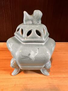 高麗青磁　勝仙　三足香炉　韓国　香炉　陶器