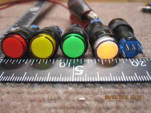 s1２　　１ヶ　φ11丸照光式ボタンスイッチ　LED　赤白緑黄各種　いずれか１ヶ　　加工穴11　　送料120／１ヶ　