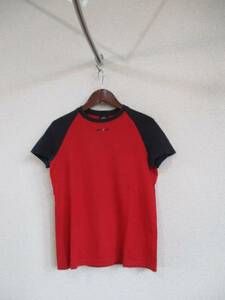 DKNY赤×紺ラグランTシャツ（USED）50116