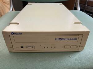 PLEXTOR SCSI外付けCD-R/RWドライブ PX-W8220Te 