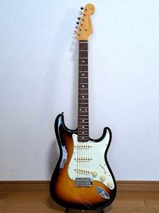 【送料無料】 Fender Japan ST-62 Stratocaster JDシリアル パーツアップグレード 軽量個体3.2kg!