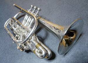 SUPER RARE!! LYON & HEALY CORNET A-Bb 彫刻ゴリゴリ MINT!!