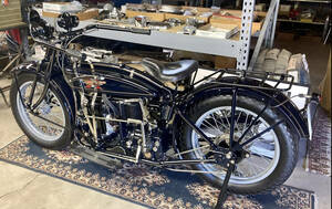 1922 HENDERSON STRAIGHT 4