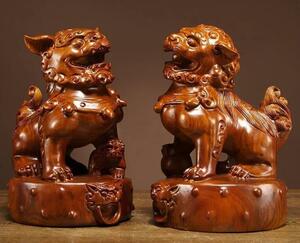 花梨実木彫刻太鼓に獅子の置物2枚 12cm