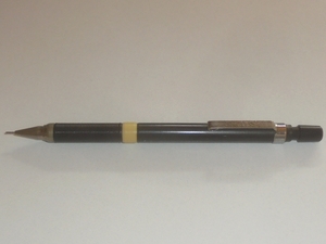 シャープペンシル 0.3mm