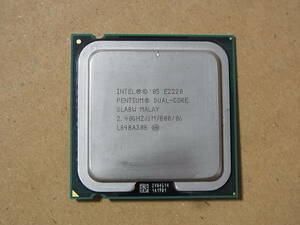 □Intel Pentium Dual-Core E2220 SLA8W 2.40GHz/1M/800/06 Allendale 2コア LGA775 ③ (Ci0468)