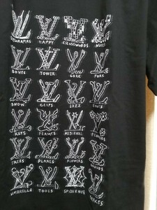 XLサイズ モノグラム大きいサイズ最高傑作ビッグサイズ一瞬でルイヴィトンと分かるブラックジャイアントモノグラムカートゥーン半袖Tシャツ