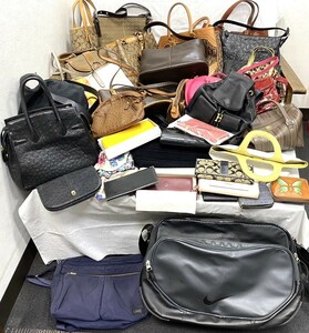 1円スタート バッグ おまとめ 30点以上 COACH GUCCI HIROFU Cartier D&G フェラガモ オーストリッチ 他 バッグ 財布 スカーフ まとめて