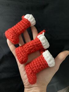 小さなクリスマス用靴下　飾り　オーナメント　クリスマスツリー　オーナメント tiny cute crochet ornament christmas stocking set o 3