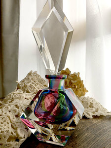 アイリスガラスの香水瓶☆以下検索用 アンティーク ビンテージ ネックレス ペンダント ブローチ ブロカント 花瓶