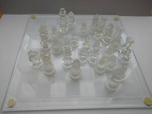 チェスセット　ガラス　スモーク＆クリア　ボードゲーム