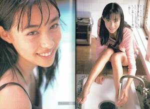 写真集　吹石一恵　メモリアル PHOTO BOOK　少女から・・・　2001年　ワニブックス