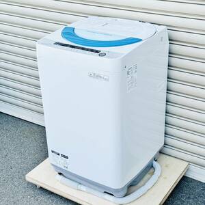 甲MJ17595　クリーニング済　動作確認済　2015年製　5.5㎏　シャープ　全自動洗濯乾燥機　ES-GE55P-A　ホース付　ホワイト　白色　洗濯機