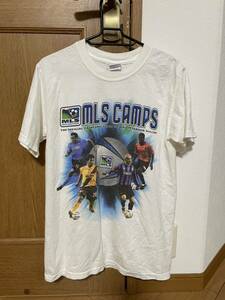 希少！MLS(メジャーリーグサッカー)2004 MLS CAMPフォトプリント Tシャツ