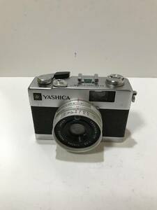 希少 小型　可愛いカメラ　大口径　ヤシカ　YASHICA ELECTRO35 MC YASHINONーDX 40mm f2・8 