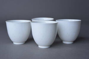 【SBCB】1183　中国美術　白磁龍文杯　薄胎　四客　煎茶器　　