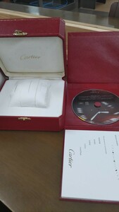 カルティエ腕時計、空箱、（時計ケース、取り扱い説明書）英語、韓国語、中国語、日本語、、、、（DVD１枚）　